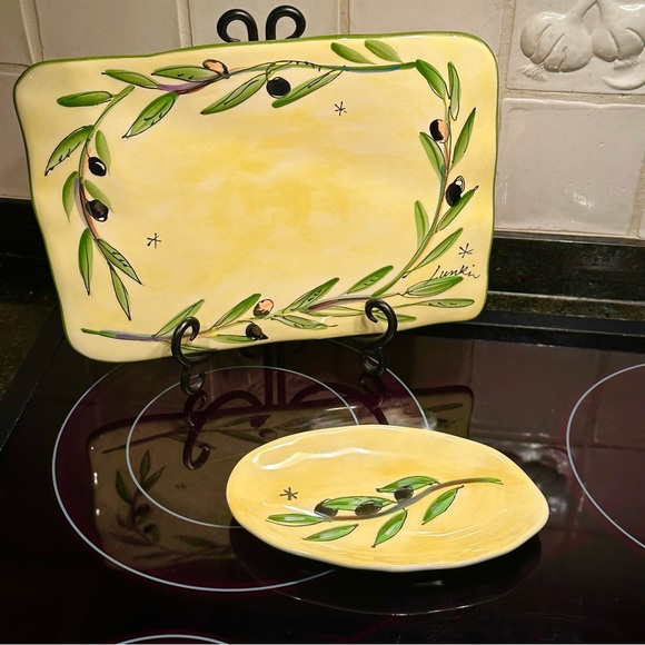 Julia Junkin Appetizer Oval Dish/Spoon Rest 7” Olive Yellow Wash - Picture 3 of 3